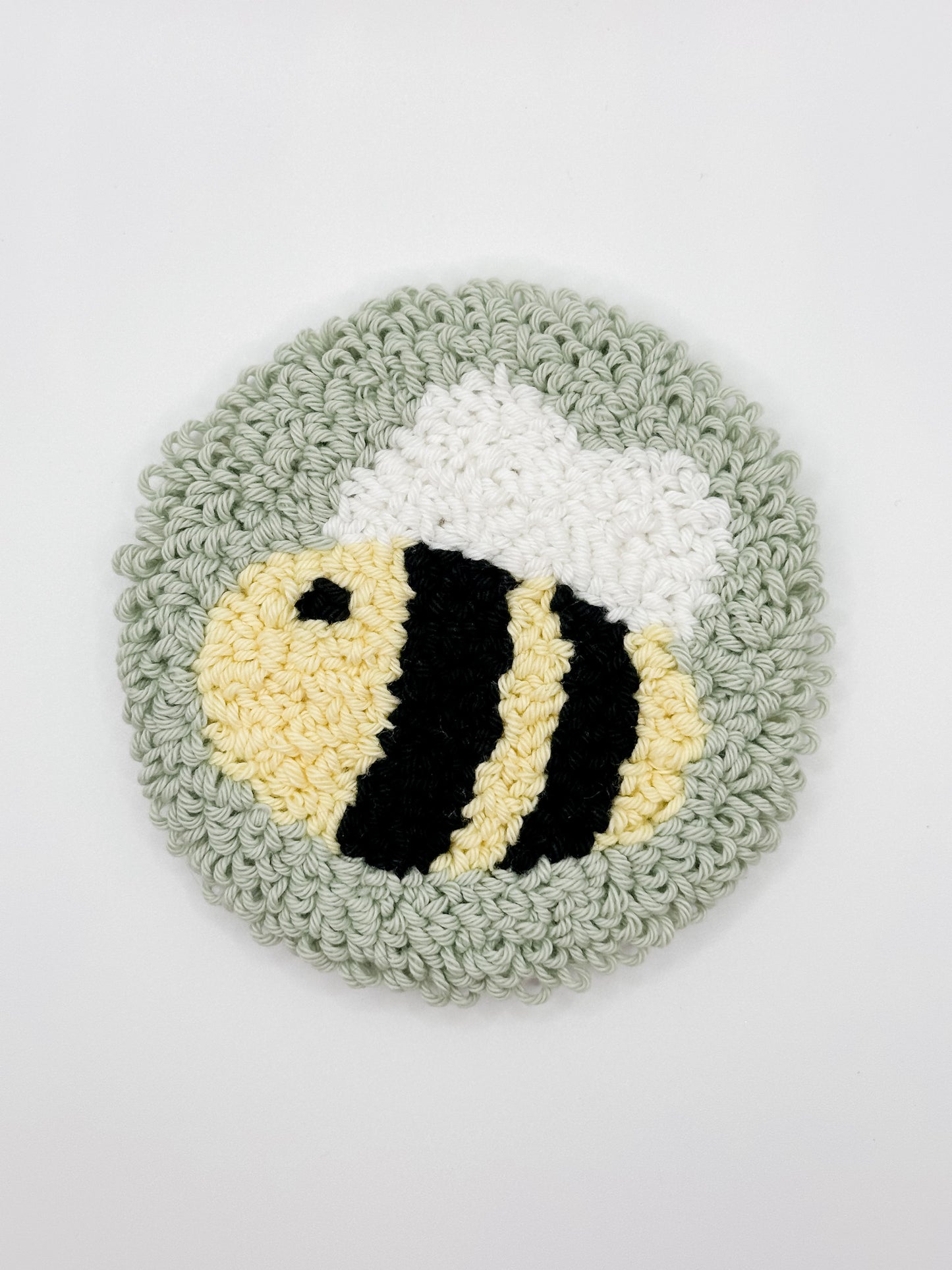 Bee Mug Rug
