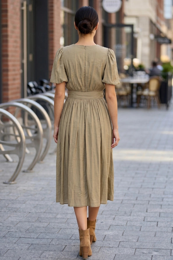 Woven Mid Dress W/Belt