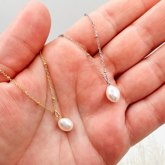 Pearl Pendant Necklace