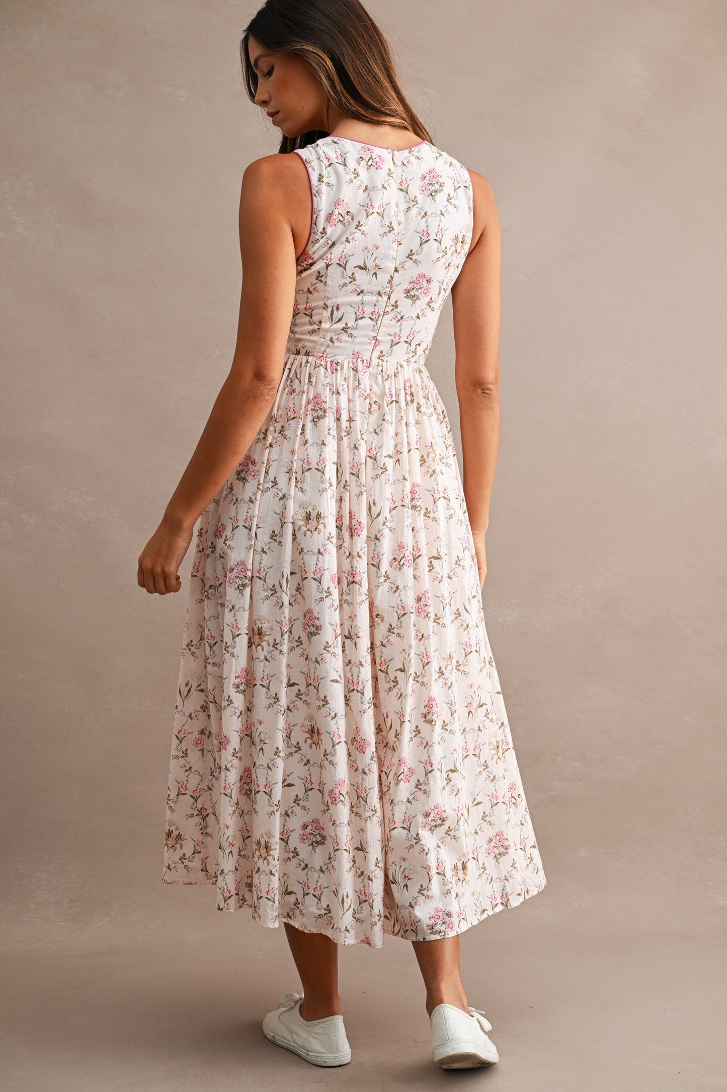 Floral Print Sleeveless Square line Neck Midi Dress