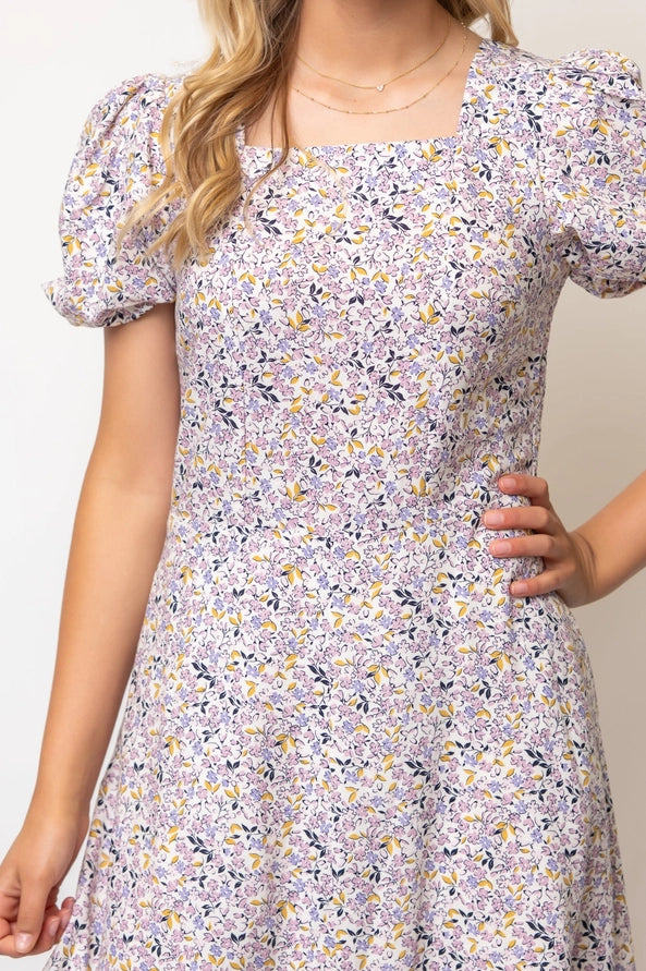 Fit-And-Flare Puff Sleeve Square Neckline Tailored Dress- White Floral