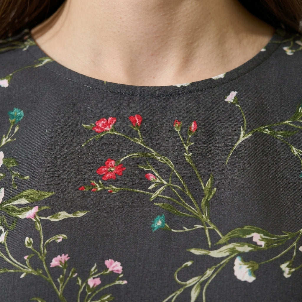 Blouse — Print and Fabric Close-up | Generated by Modelize