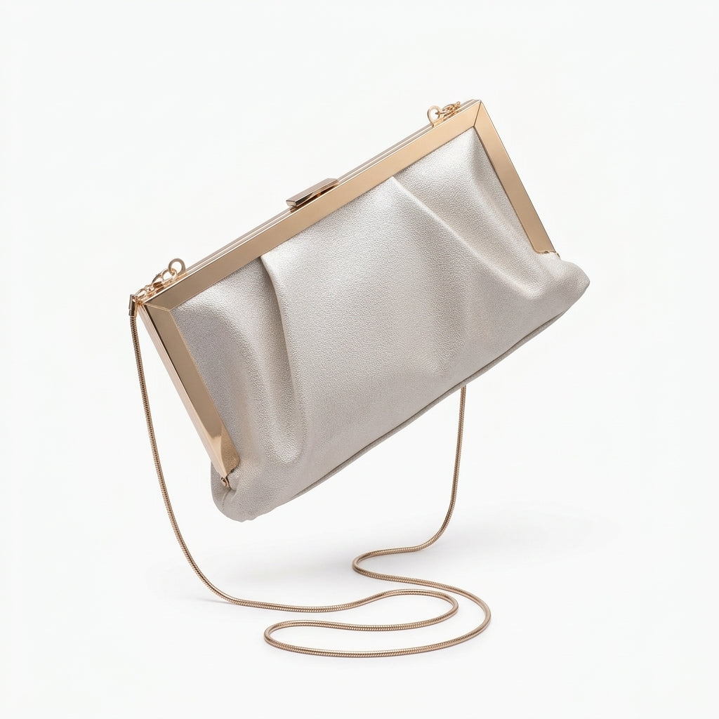 Clutch Bag — Fluid Chain Motion | Generated by Modelize